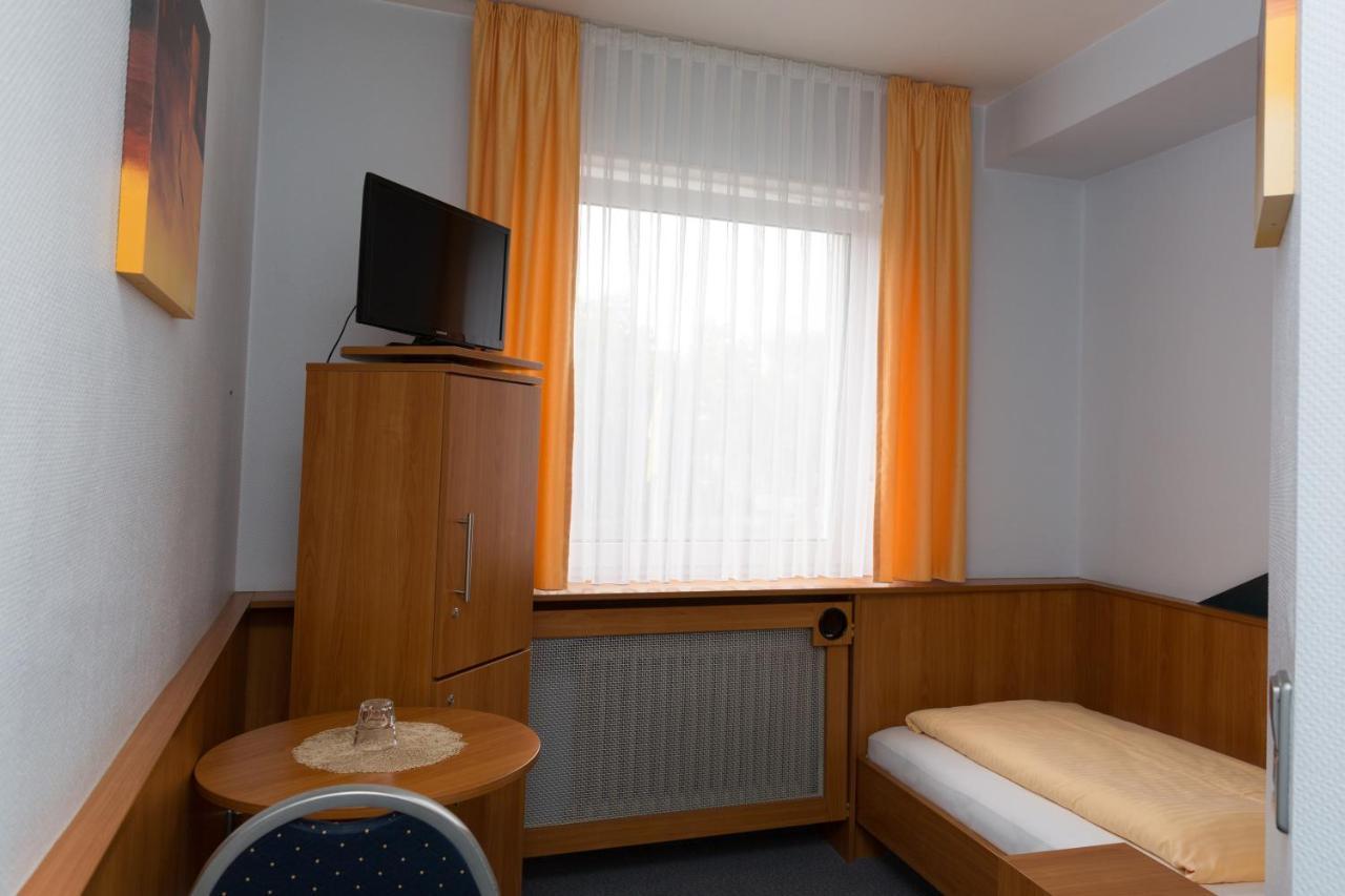 Svg Hotel Diversi Ludwigshafen am Rhein Buitenkant foto