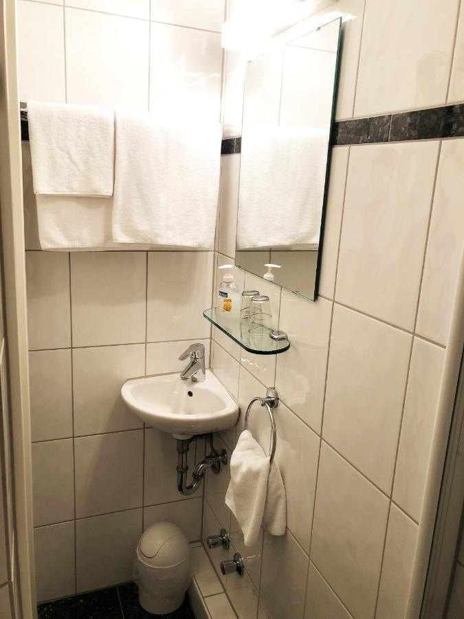 Svg Hotel Diversi Ludwigshafen am Rhein Buitenkant foto