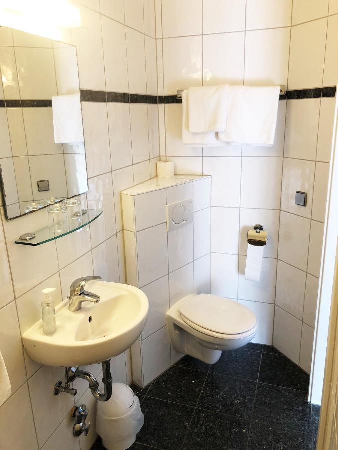 Svg Hotel Diversi Ludwigshafen am Rhein Buitenkant foto